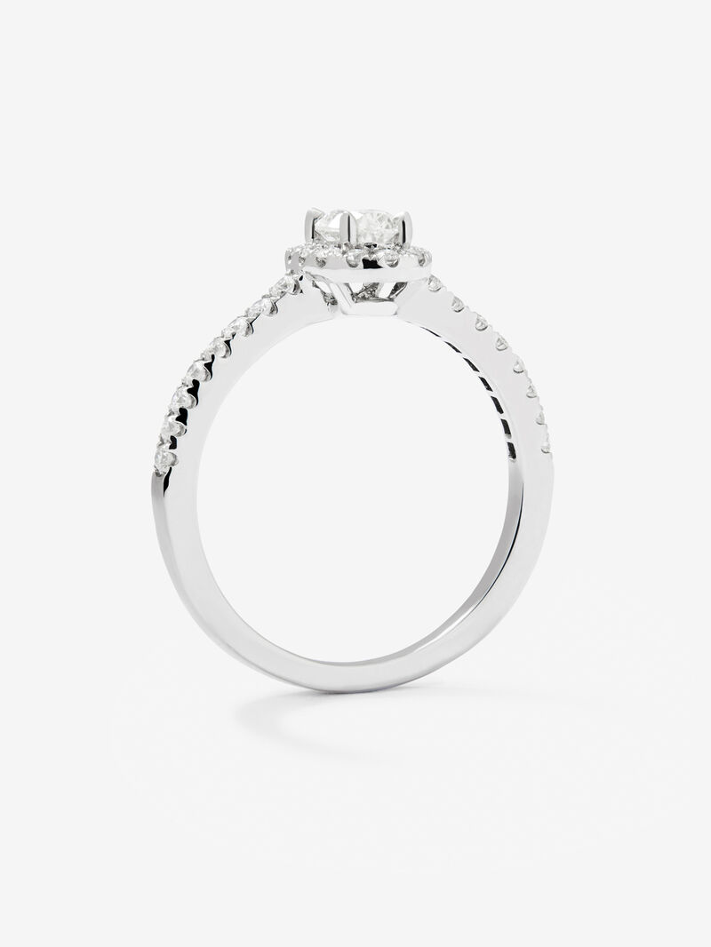 18K white gold ring with white diamonds in 0.68 cts image number 4
