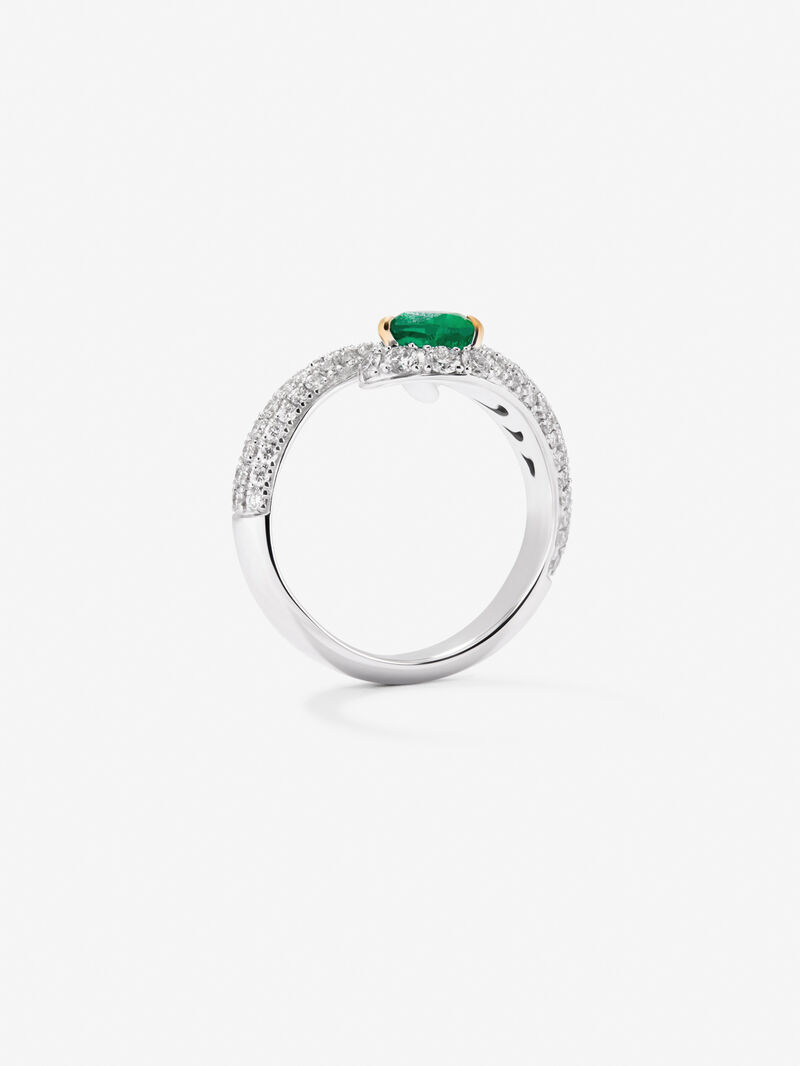 You and I 18k White Gold Ring with Green Emerald in 0.64 cts and white diamonds in a brilliant 0.9 cts image number 4