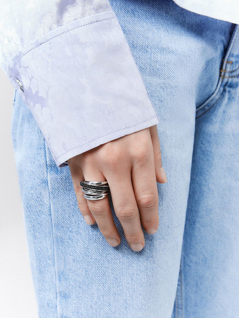 Silver multi-arm ring with 57 brilliant-cut black spinels with a total of 0.71 cts image number 3