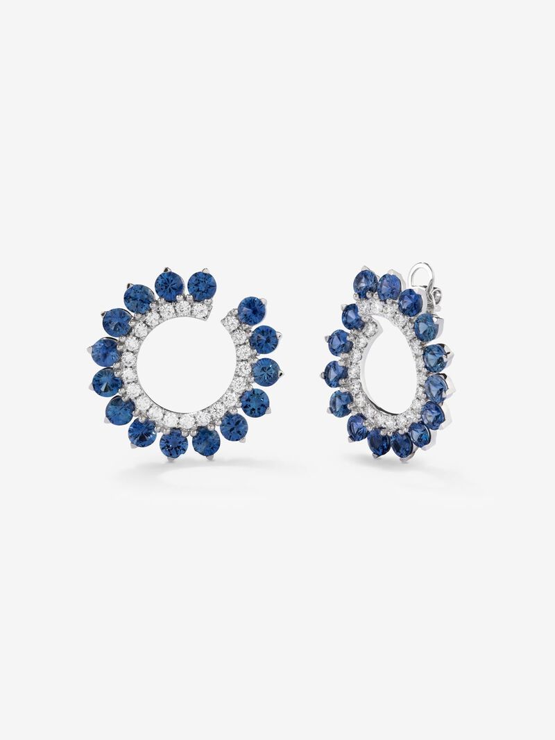 18K white gold hoop earrings with 30 brilliant-cut blue sapphires with a total of 5.85 cts and 42 brilliant-cut diamonds with a total of 1 cts image number 0