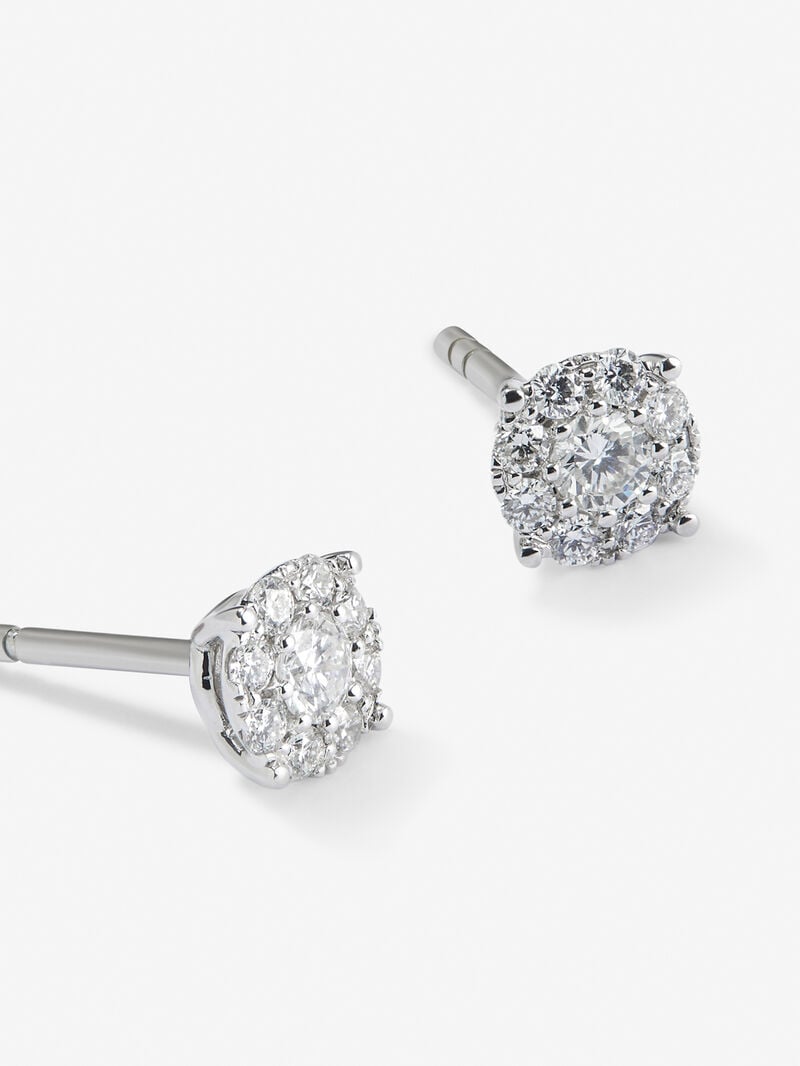 18kt white gold earrings with diamonds image number 2