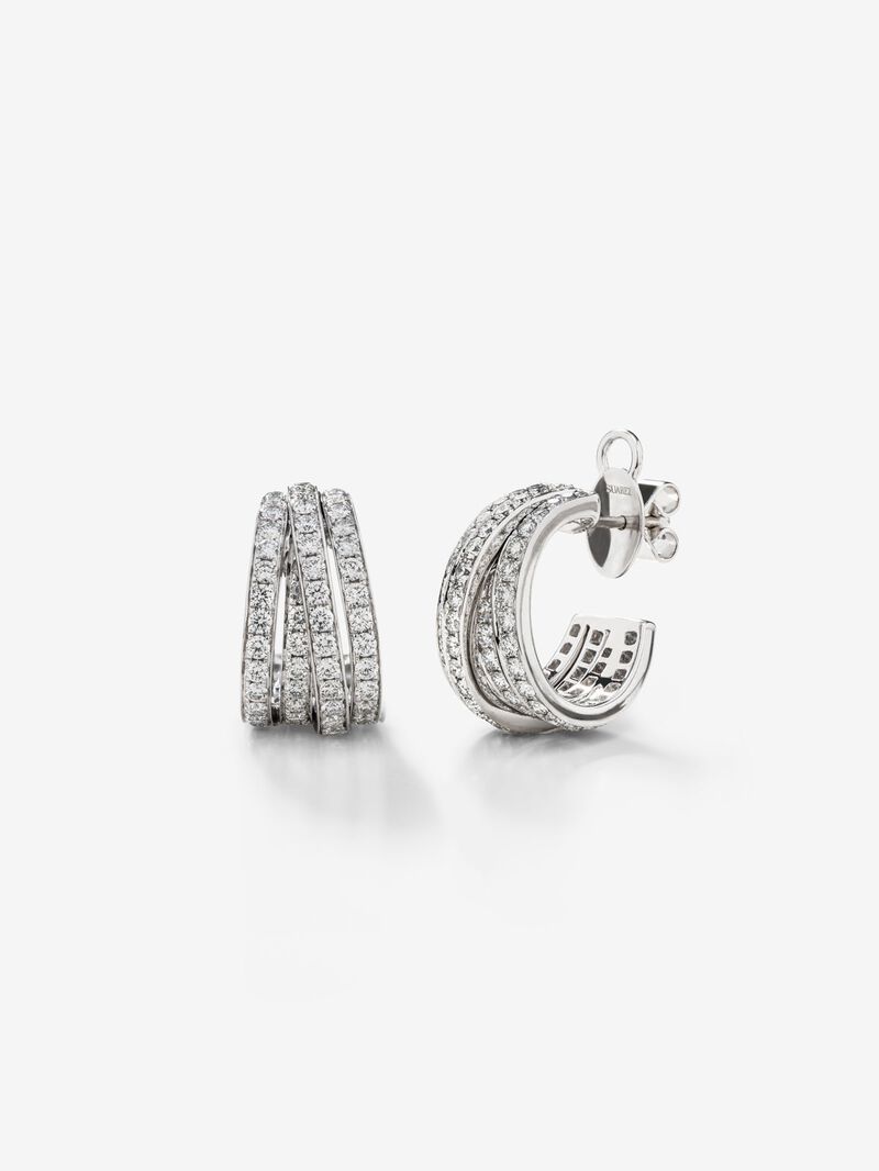 18K white gold hoop earrings with 150 brilliant-cut diamonds with a ...