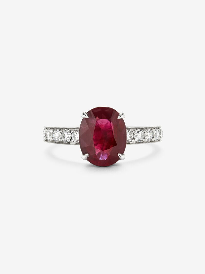 18K white gold ring with oval-cut pigeon red ruby ​​of 2.51 cts and 12 brilliant-cut diamonds with a total of 0.56 cts image number 2