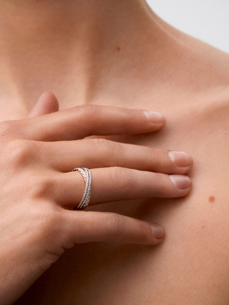 Cross multi-arm ring in 18K white gold with 69 brilliant-cut diamonds with a total of 0.8 cts image number 1