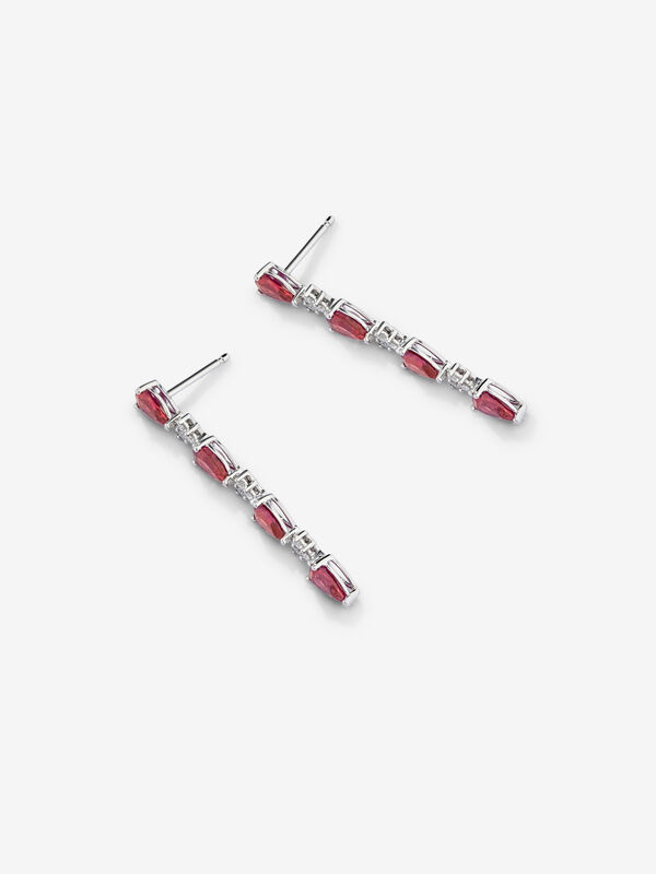 18kt white gold earrings with diamonds and ruby, PE23005-OBDR_V