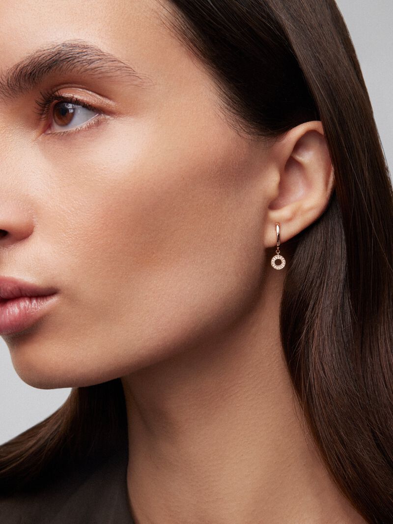 18kt rose gold earrings with diamonds image number 2