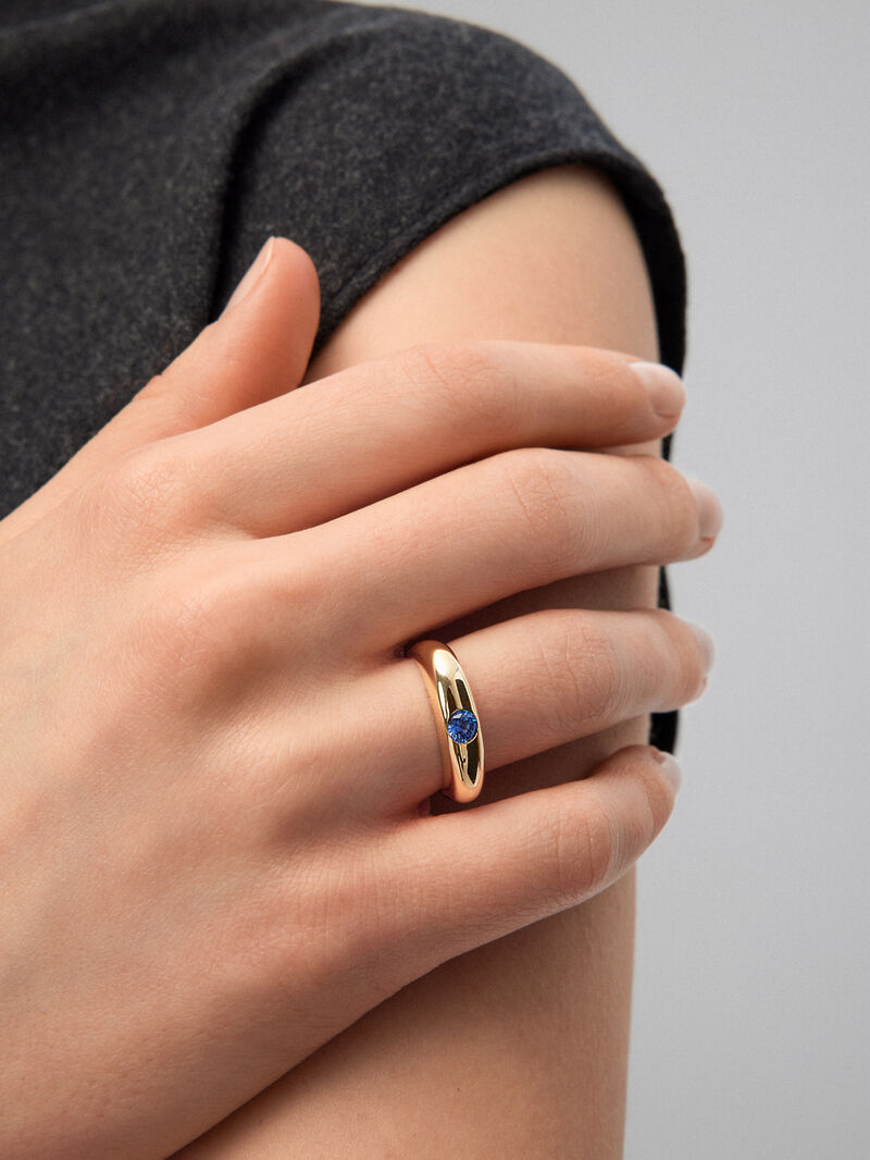18K yellow gold ring with 0.29 ct brilliant-cut blue sapphire image number 3