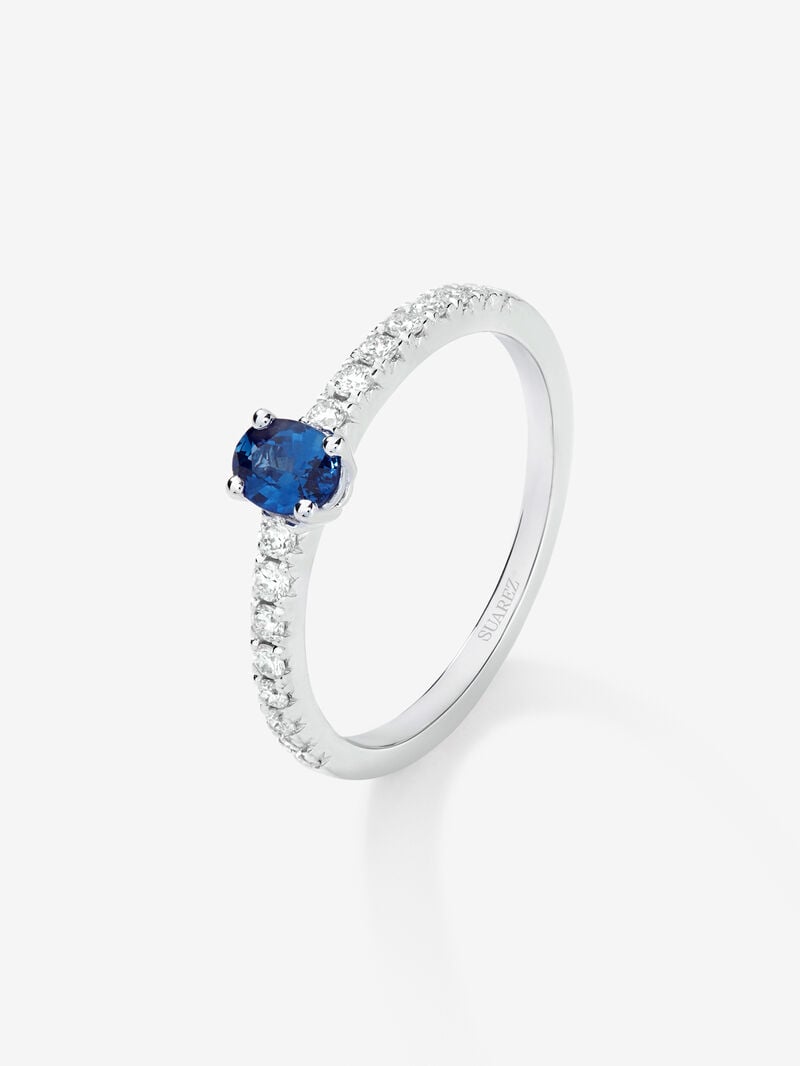 18K White Gold Solitary Ring with Zafiro and Diamond image number 0