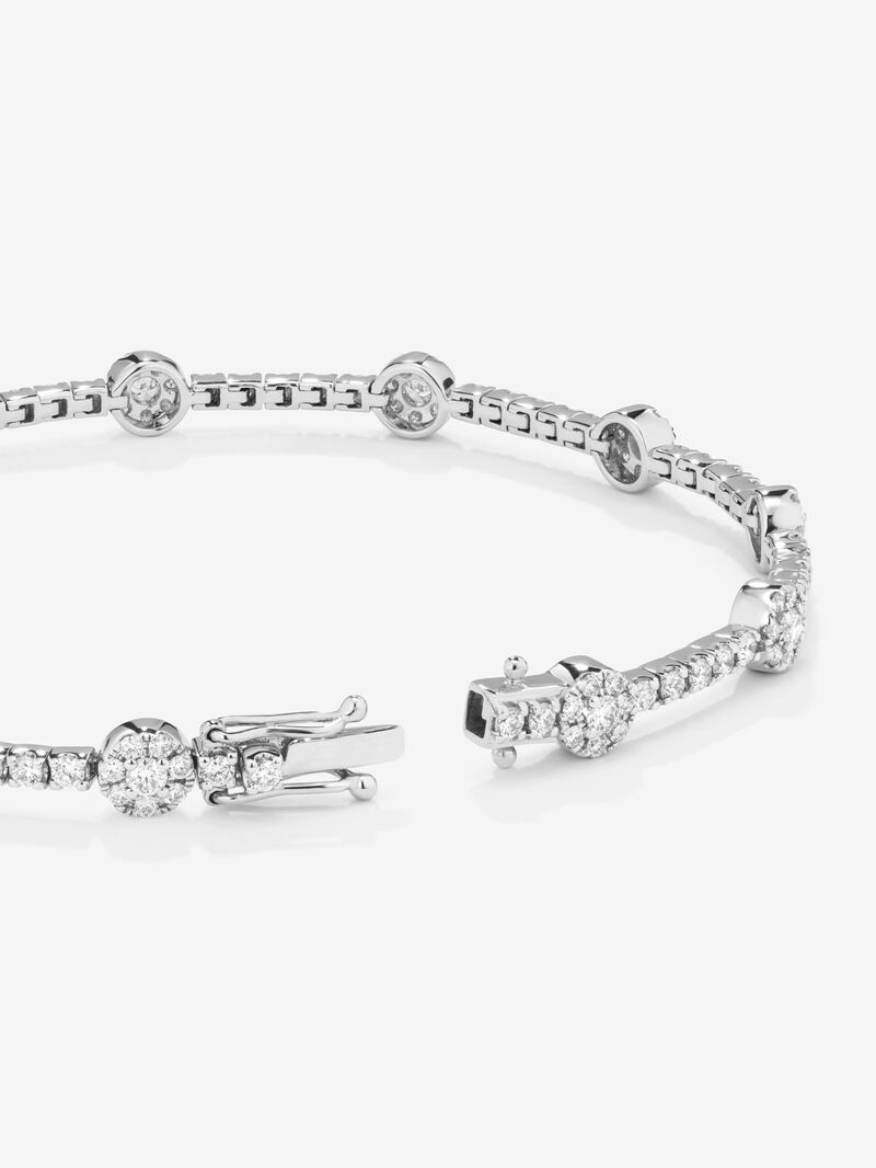 18K white gold rivière bracelet with 155 brilliant-cut diamonds with a total of 2.09 cts image number 6