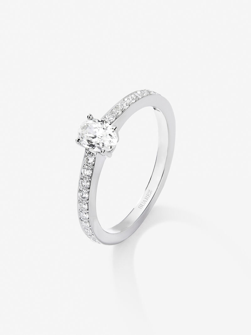 18K white gold ring with white and bright white diamonds of 0.61 cts image number 0