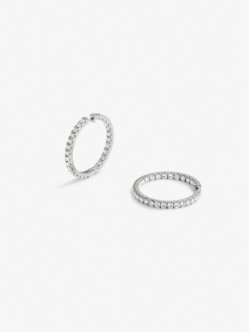 18K White Gold Aro Earrings with claw diamonds image number 3
