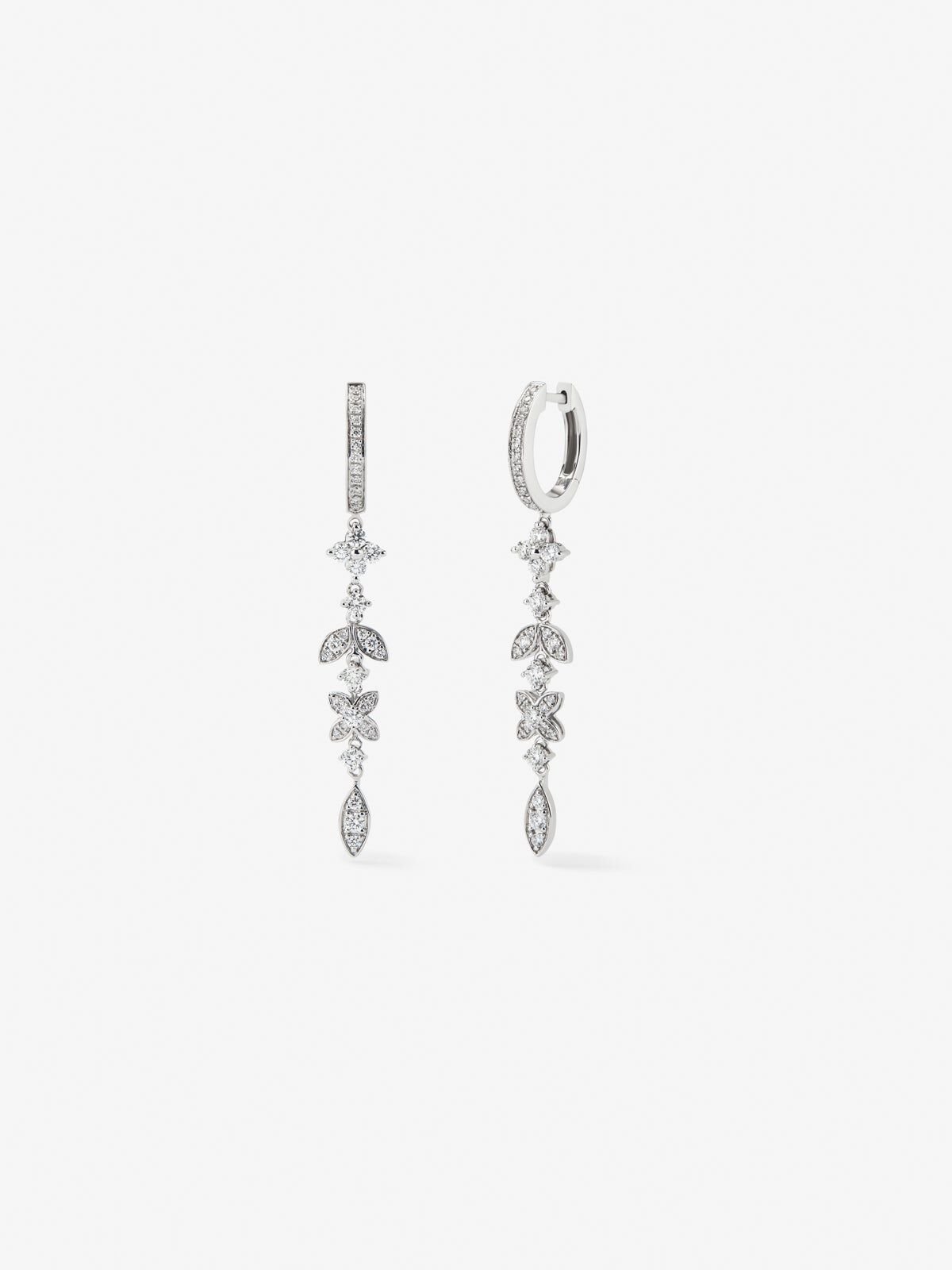 18K white gold earrings with 70 brilliant-cut diamonds with a total of 0.75  cts | Suarez