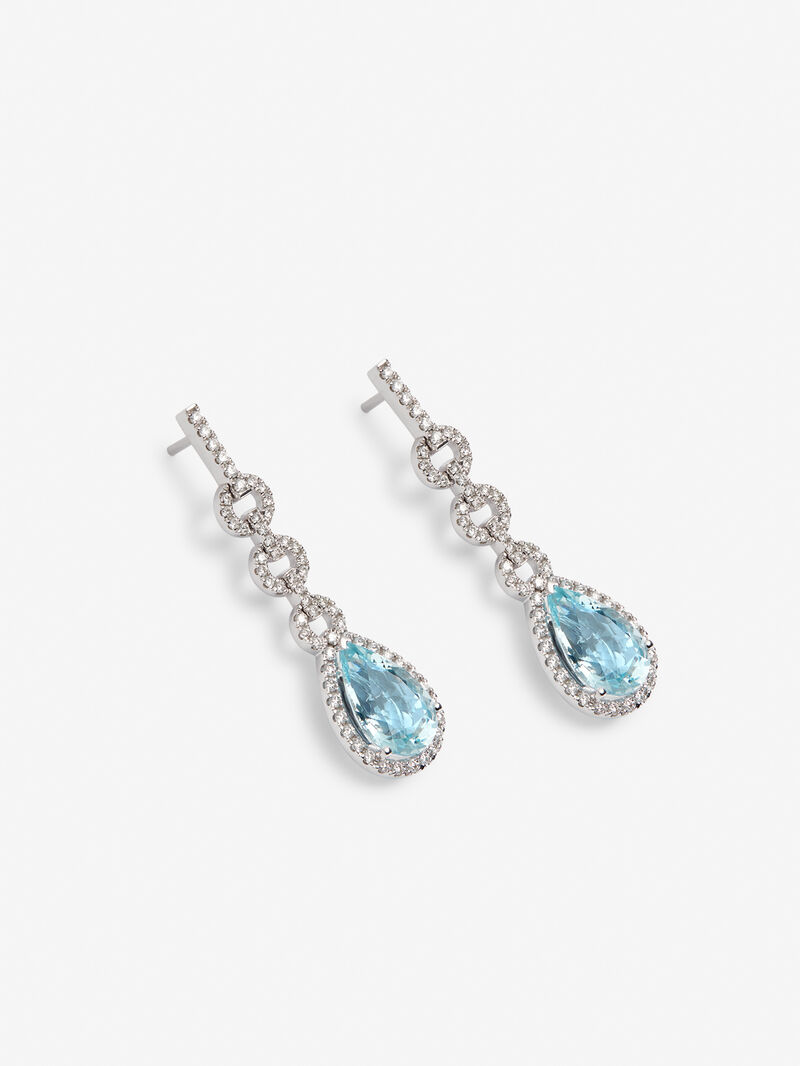 18K white gold earrings with 2 pear-cut aquamarines of 10.05 cts and brilliant-cut diamonds with a total of 0.73 cts image number 2