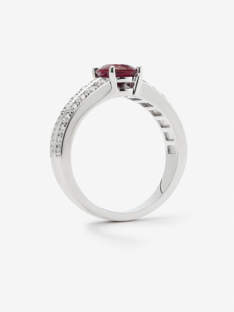 18K white gold ring with oval cut ruby ​​of 0.52 cts and 52 brilliant cut diamonds with a total of 0.19 cts image number 4