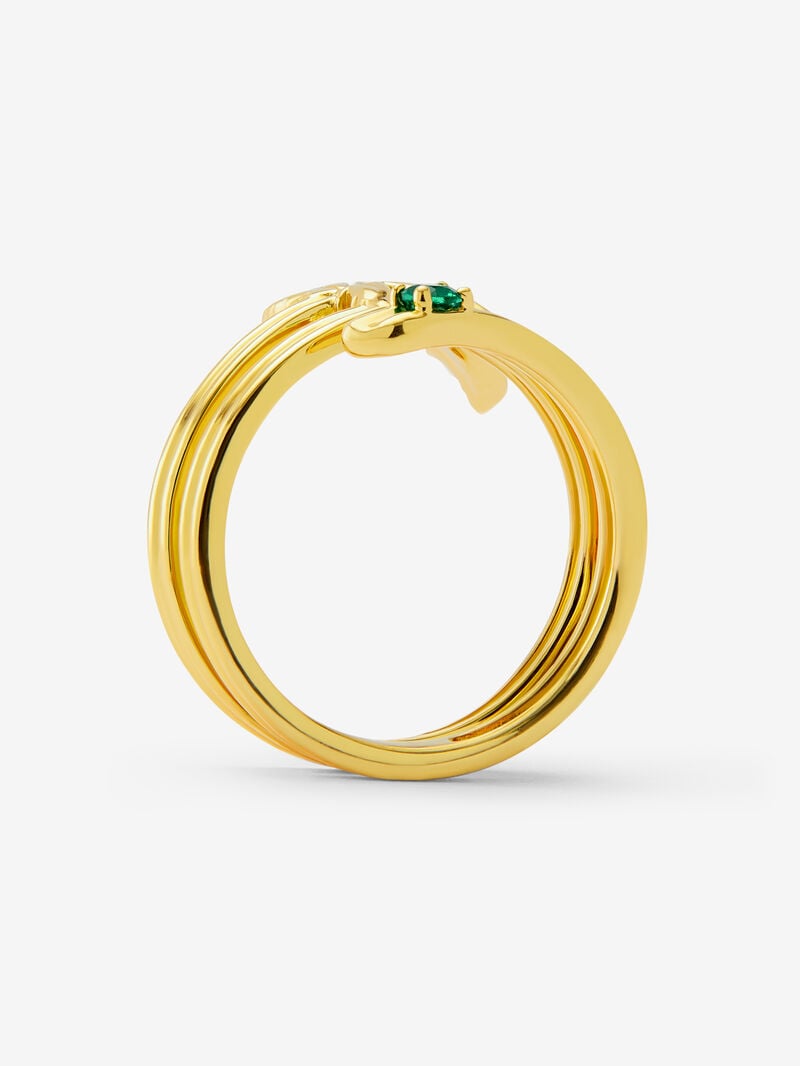 18K yellow gold ring with a 0.07 ct brilliant-cut emerald, in a maple leaf design image number 4
