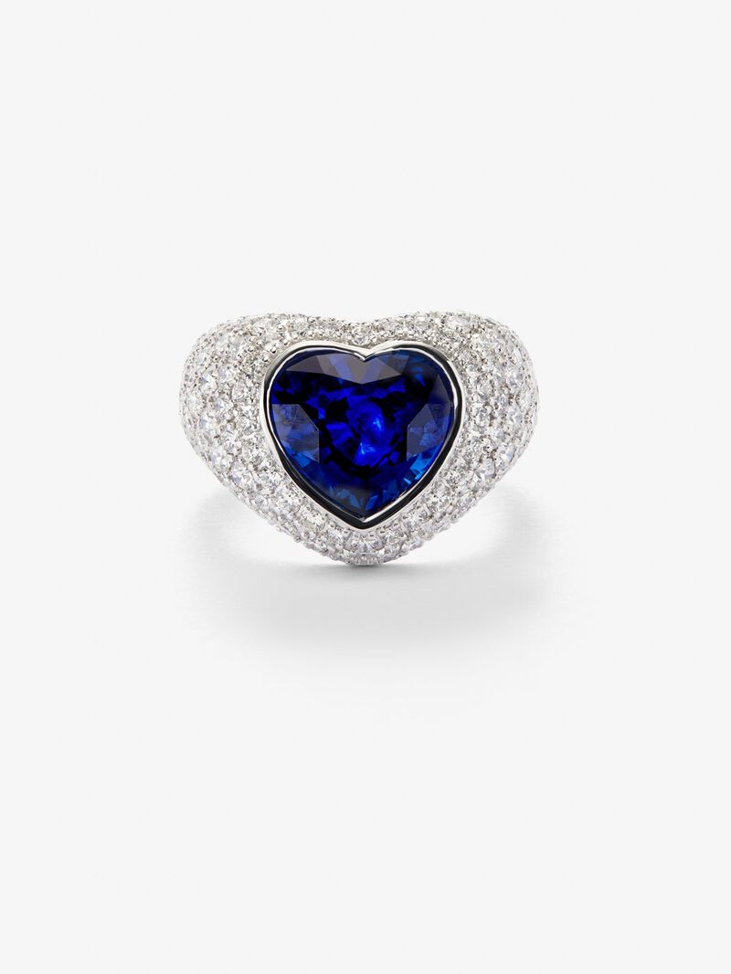 18K White Gold Ring with white diamond pavement in 2.19 cts and blue sapphire in 3.47 cts heart size image number 2