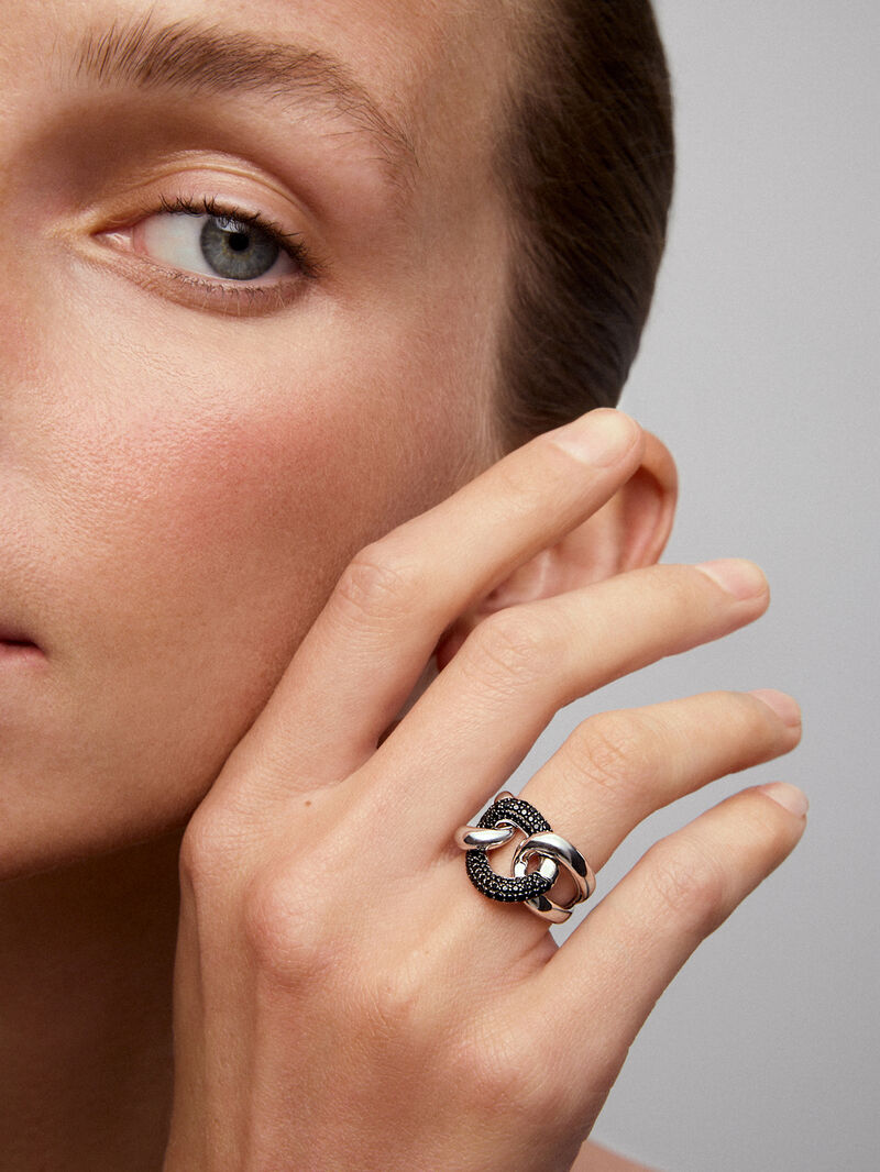 Ring with 925 silver knot with spinels image number 4