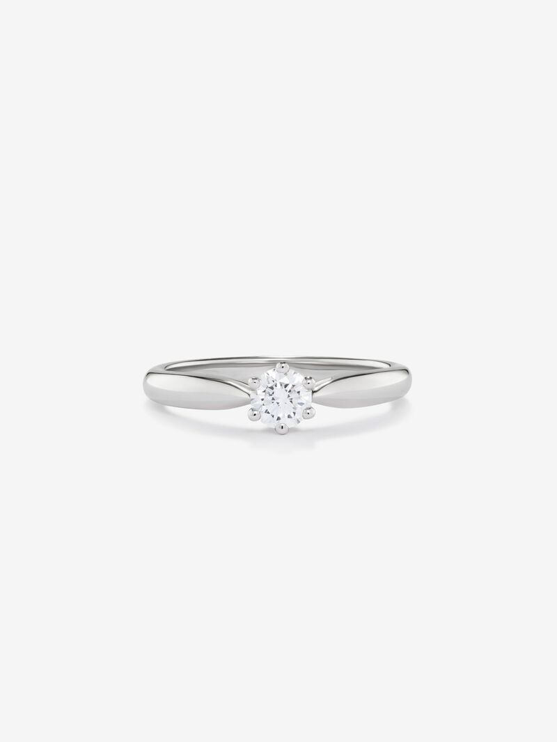 18K white gold compromise ring with 0.3 carat central diamond image number 2