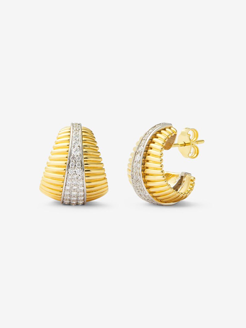 18K White and Yellow Gold Fluted Earrings with Pavé Diamonds image number 0