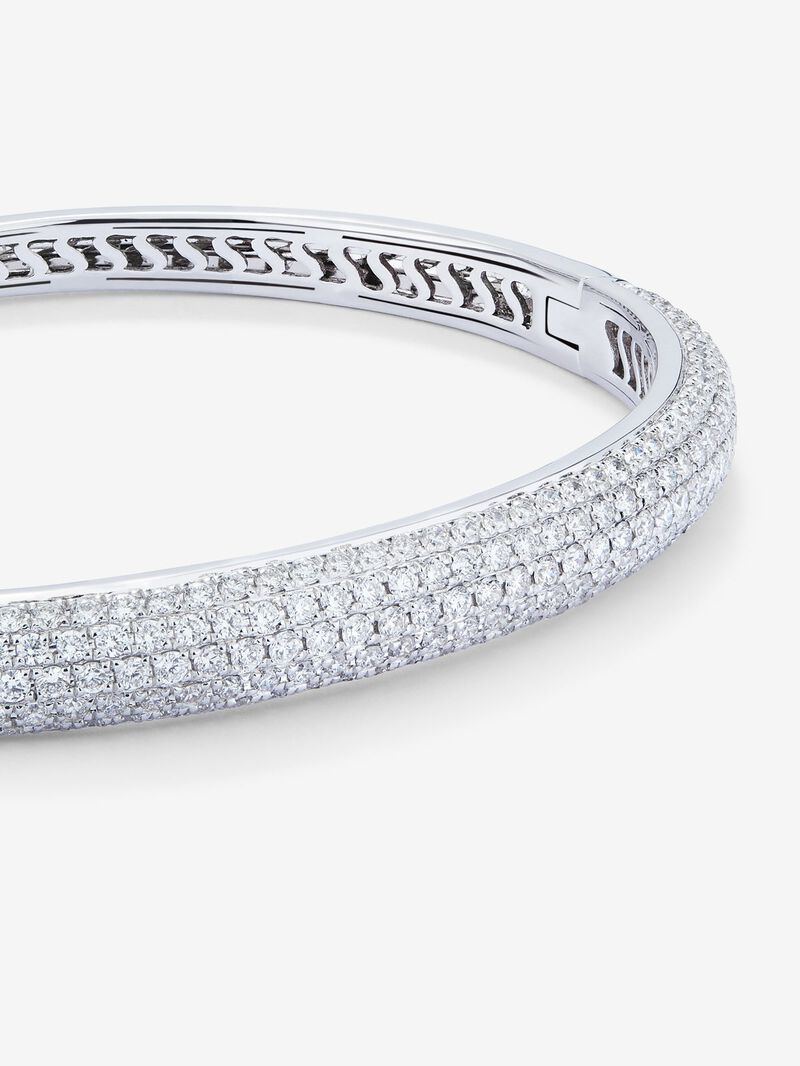 Rigid half -cane bracelet 18k white with diamond paw image number 1