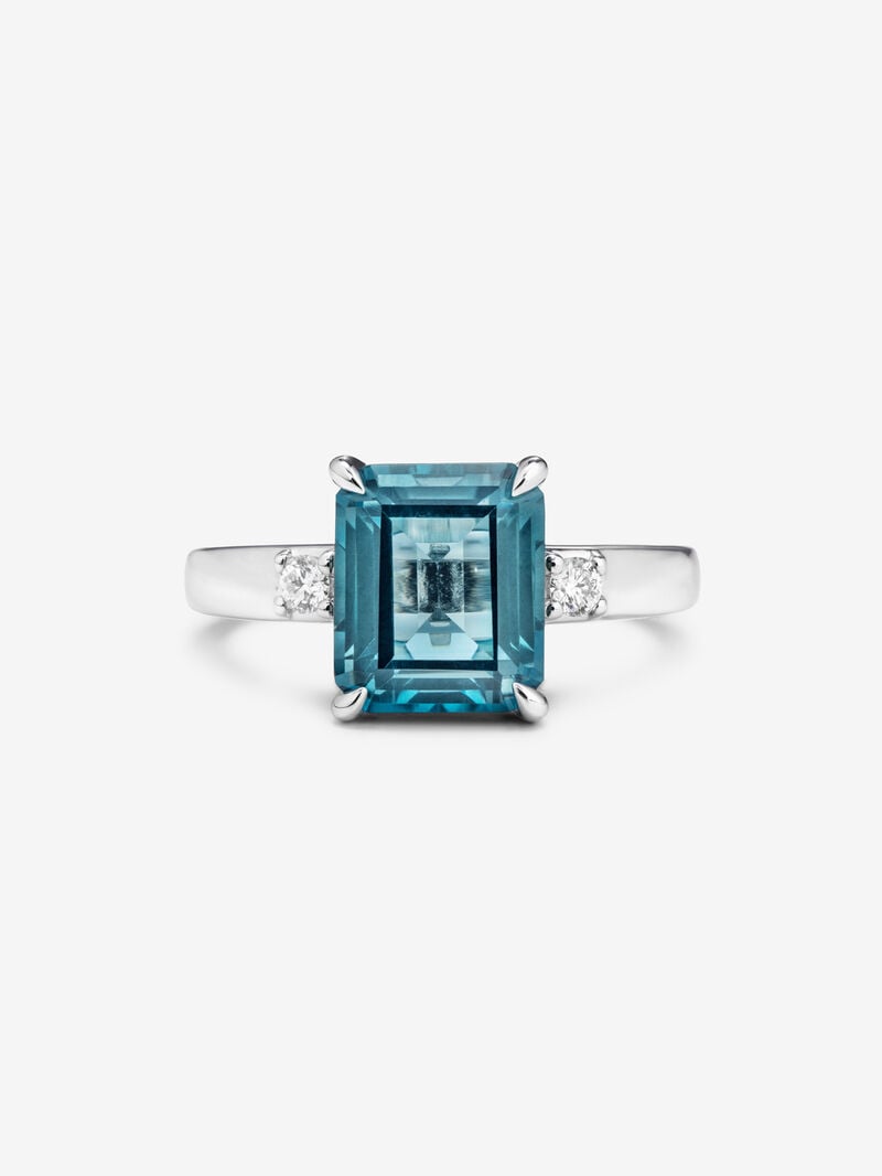 925 silver ring with emerald-cut London blue topaz of 3.74 cts and 2 brilliant-cut diamonds with a total of 0.09 cts image number 2