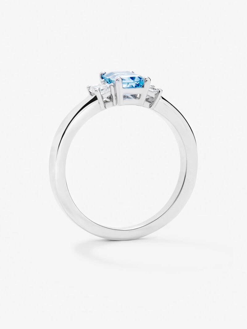 18K white gold triple ring with octagonal cut aquamarine of 0.8 cts and 2 octagonal cut diamonds with a total of 0.3 cts image number 4