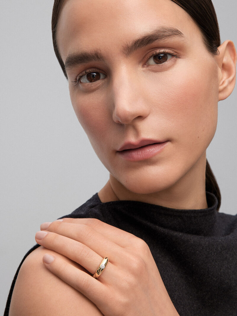 18K yellow gold ring with 0.2 ct brilliant cut diamond image number 1