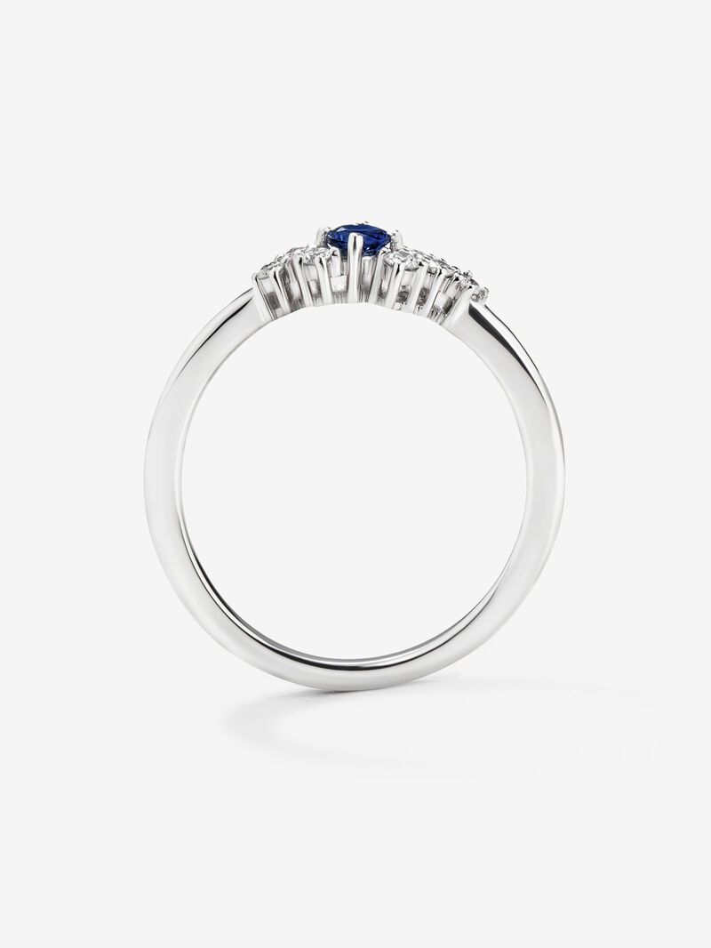 18K white gold ring with sapphire and diamonds. image number 2