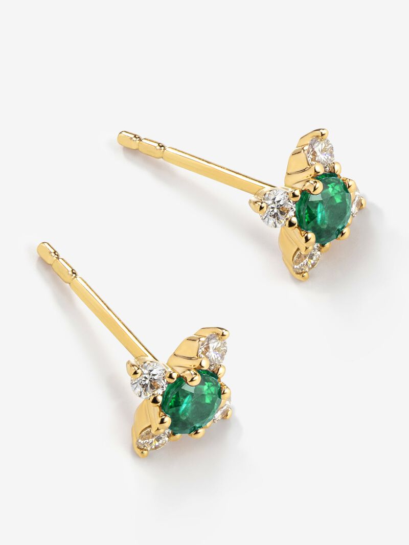 18K yellow gold flower earrings with emerald and diamonds. image number 1