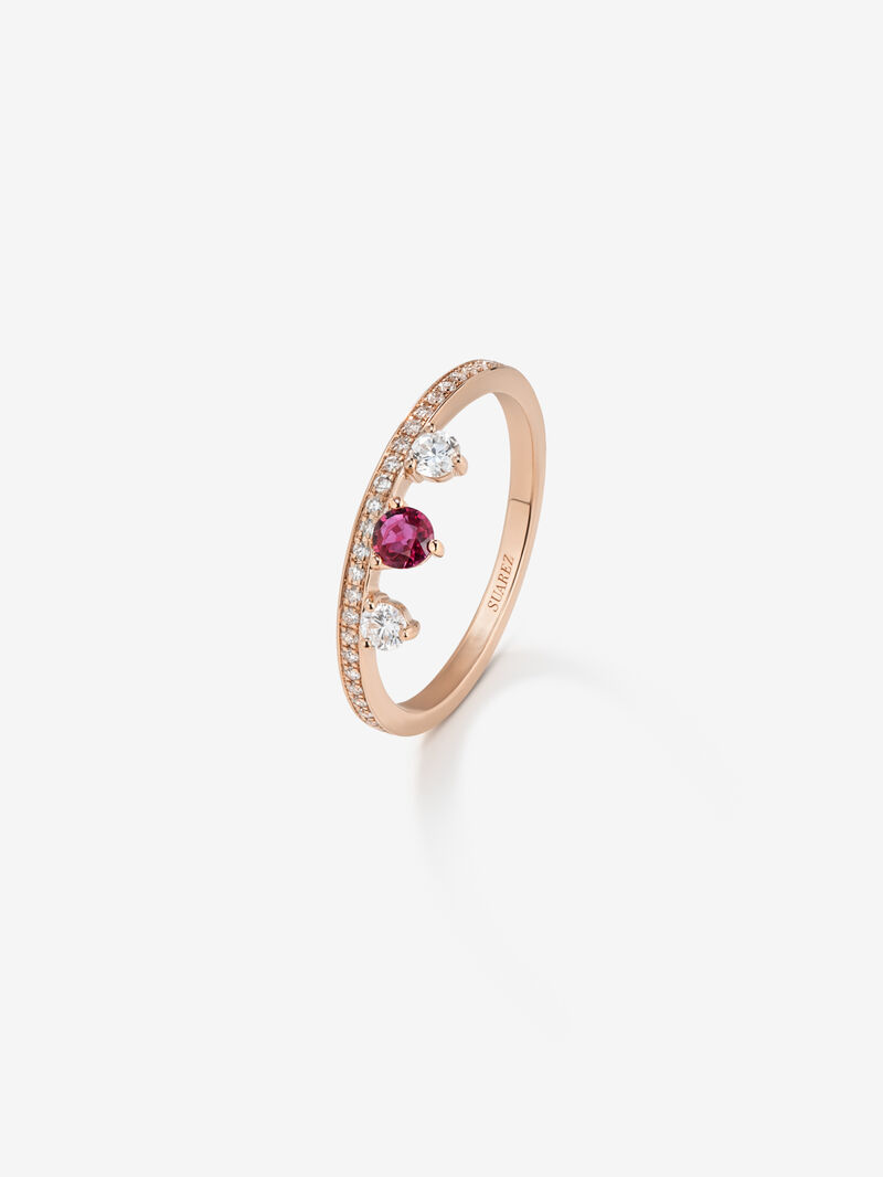 18K Rose Gold Ring with Ruby and Diamonds image number 0
