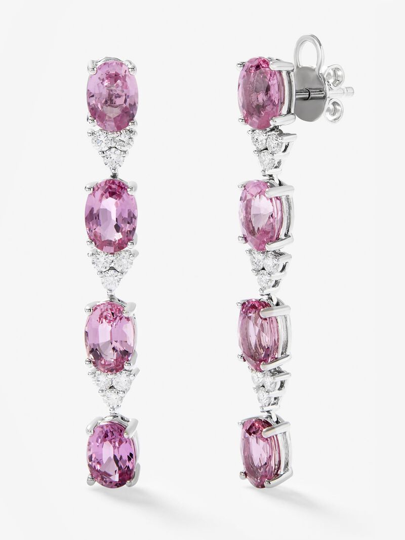 18K white gold earrings with 8 oval-cut pink sapphires with a total of 7.59 cts and 18 brilliant-cut diamonds with a total of 0.51 cts image number 1