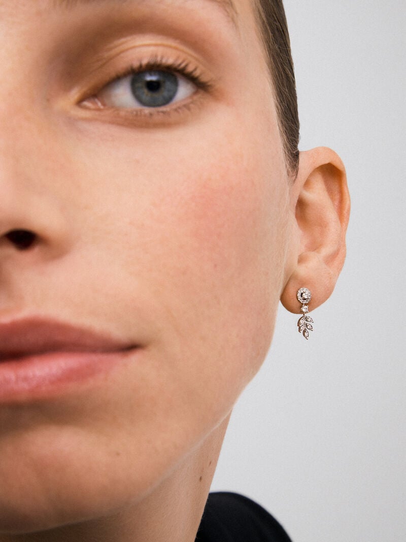Detachable 18k white slopes with white diamonds in bright size and 1.31 cts bag image number 1
