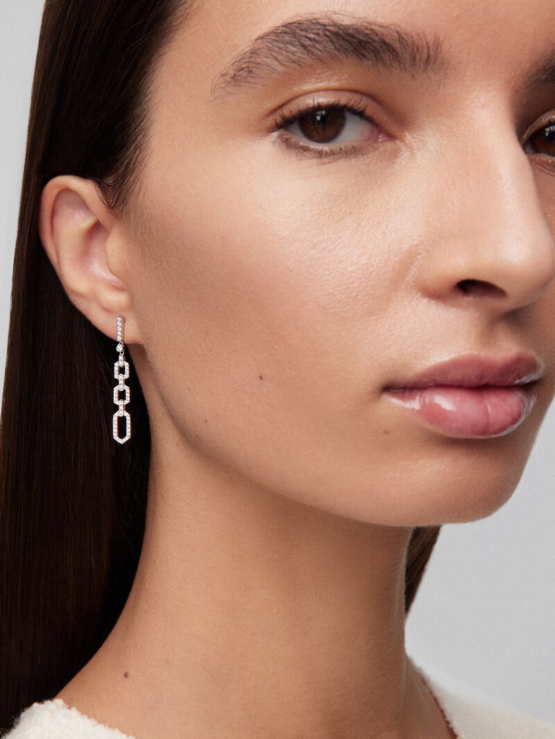 18K white gold earrings with 96 brilliant-cut diamonds with a total of 0.58 cts image number 1