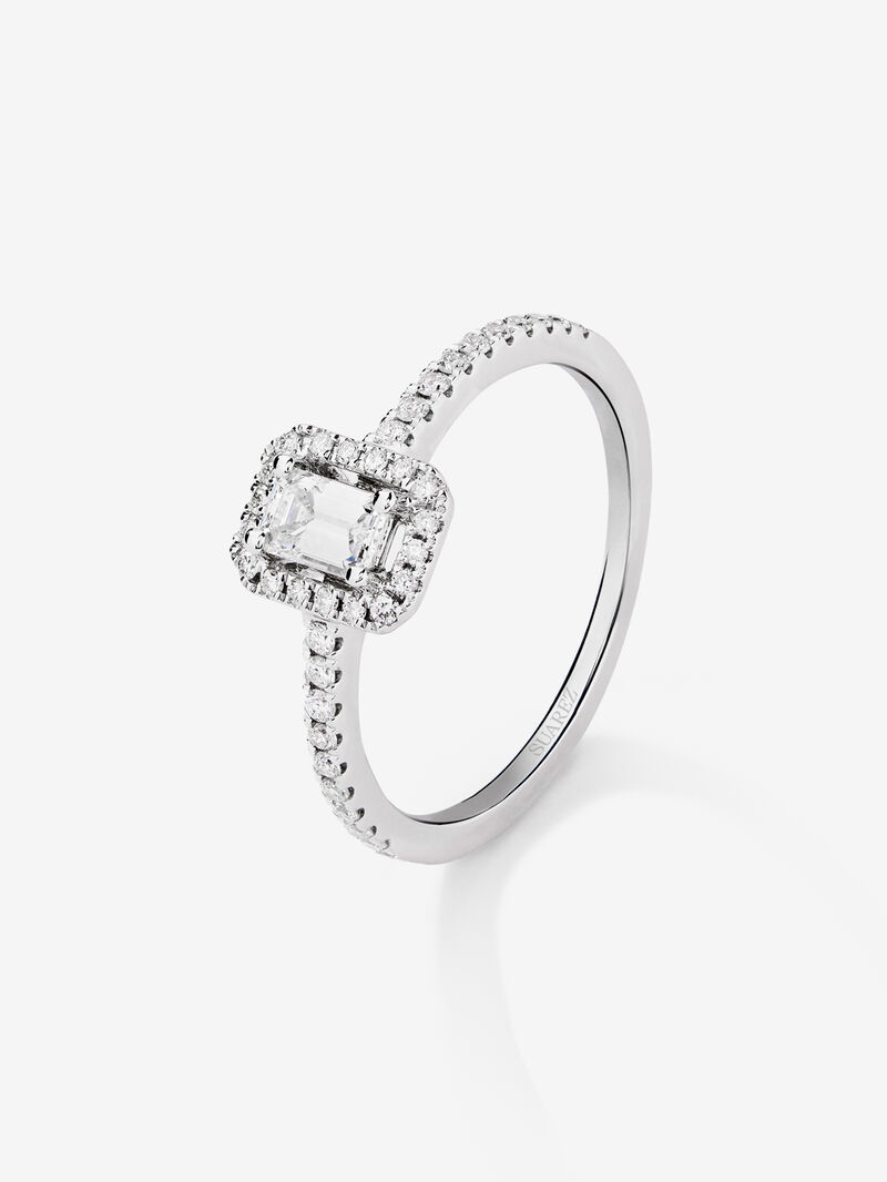 18K white gold ring with central emerald-cut diamond of 0.3 cts and border and arm of 38 brilliant-cut diamonds with a total of 0.21 cts image number 0