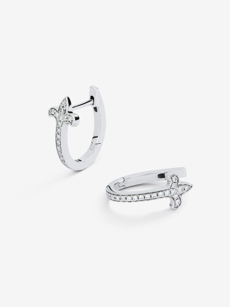 18K White Gold Hoop Earrings with Diamond image number 2