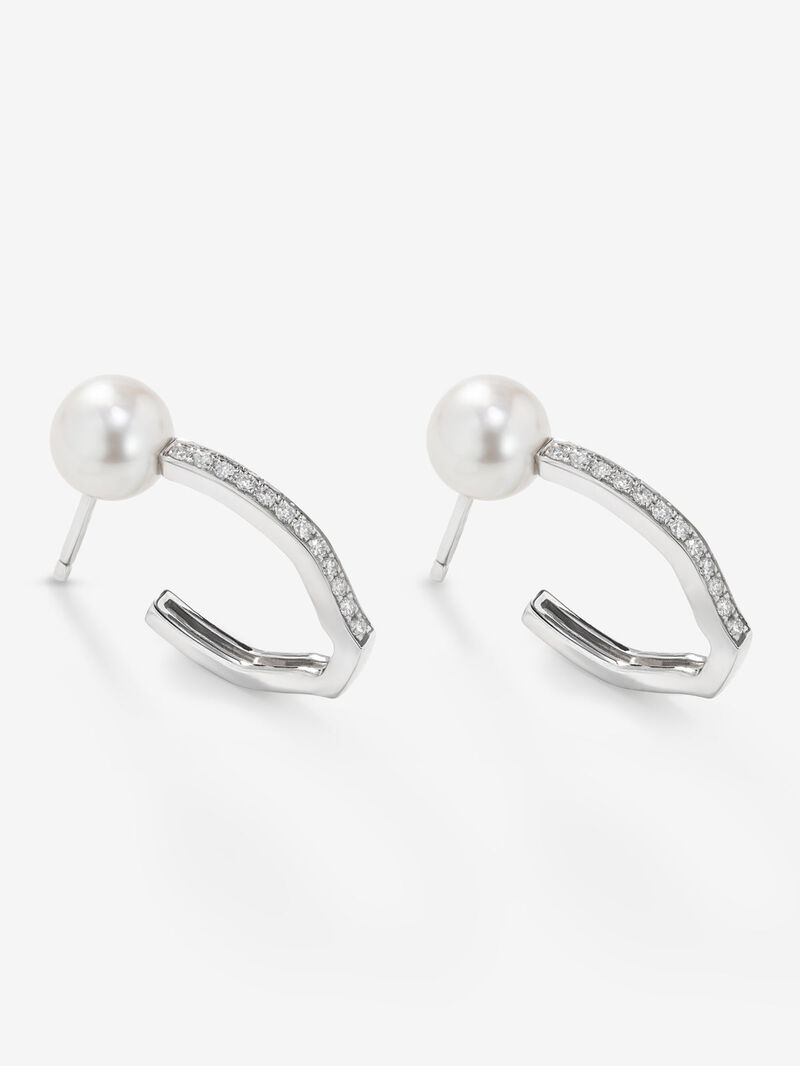 18K white gold earrings with 2 akoya pearls and 24 brilliant-cut diamonds with a total of 0.11 cts image number 2