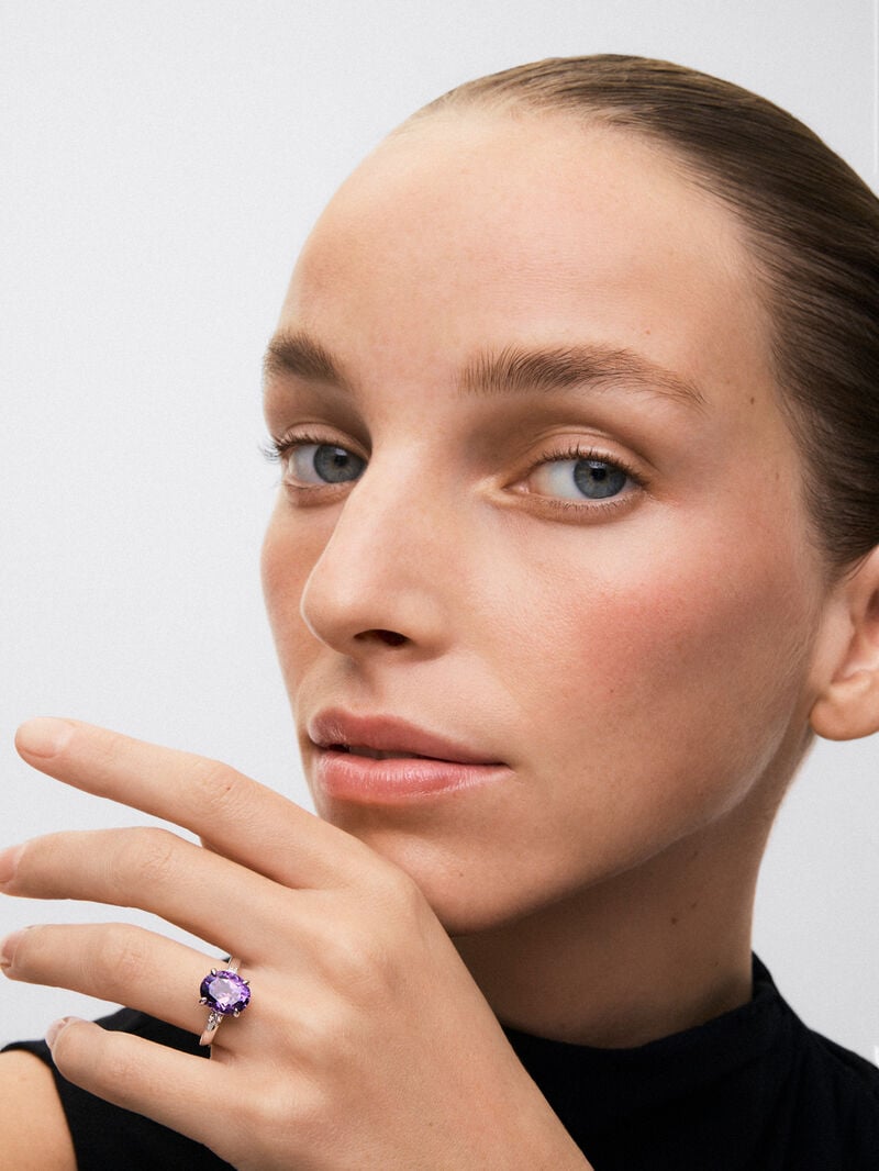 928 Silver triple ring with amethyst and diamonds image number 1