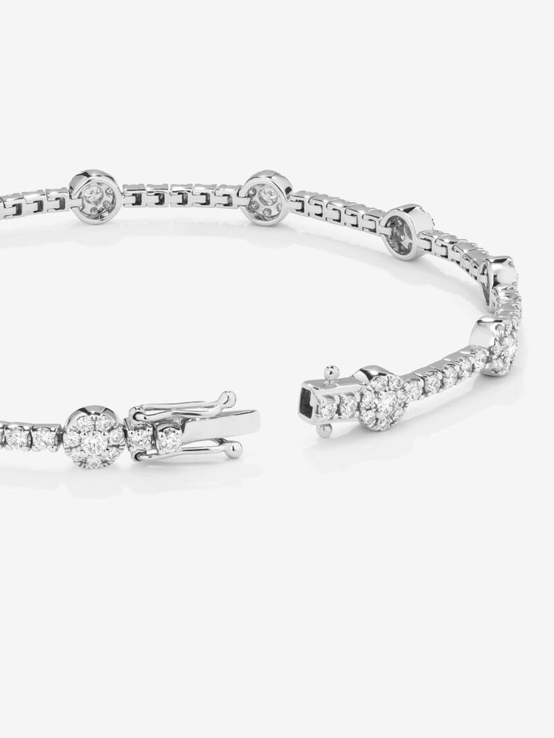 18K white gold rivière bracelet with 155 brilliant-cut diamonds with a total of 2.09 cts image number 7