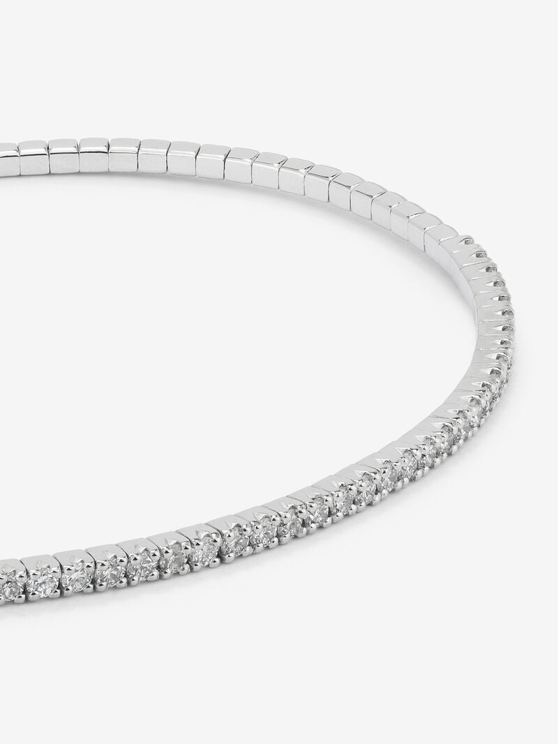 Rigid 18K white gold bracelet with 42 brilliant-cut diamonds with a total of 0.71 cts image number 2