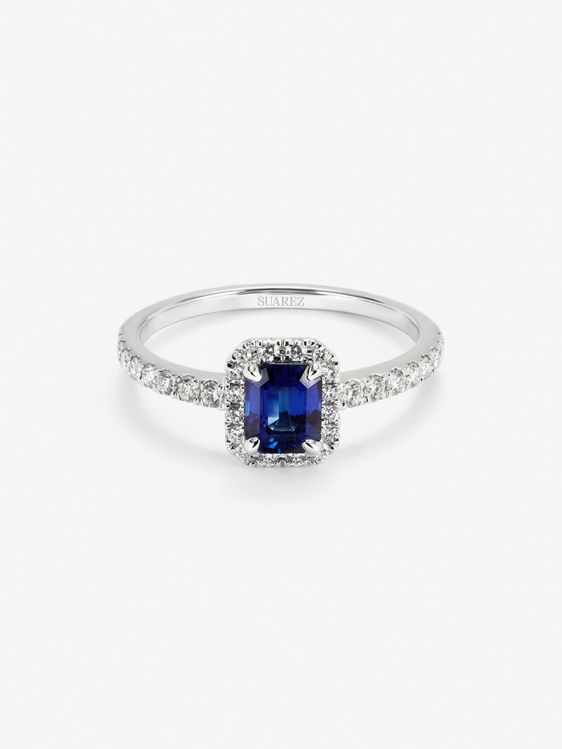18K white gold ring with octagonal-cut blue sapphire of 0.91 cts and 30 brilliant-cut diamonds with a total of 0.26 cts image number 1