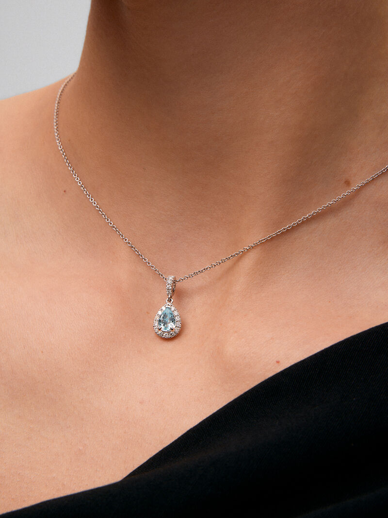 18K white gold pendant chain with topaz image number 3