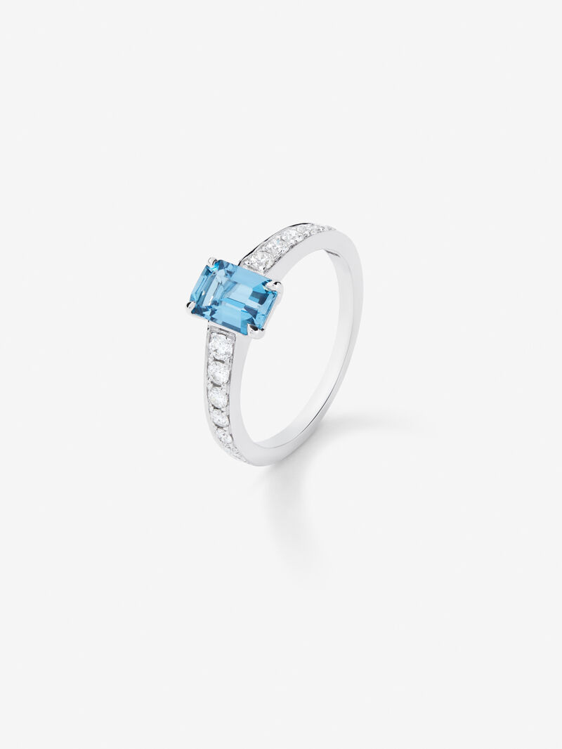 18K White Gold Solitaire Ring with Topaz and Diamond image number 0