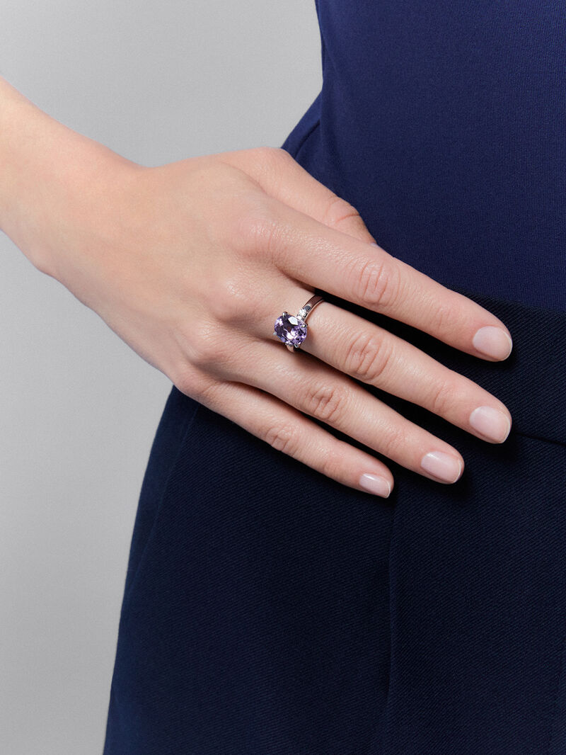 925 Silver triple ring with amethyst and diamonds image number 3