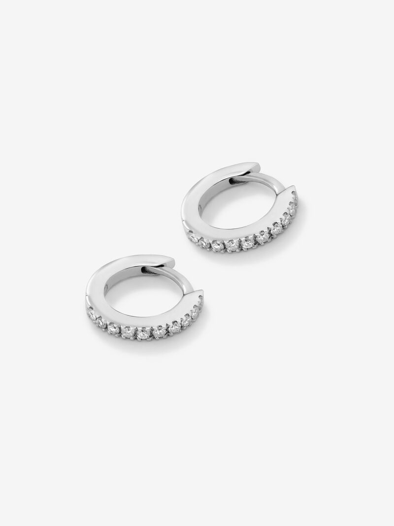 Individual 18K white gold hoop earrings with diamonds image number 2