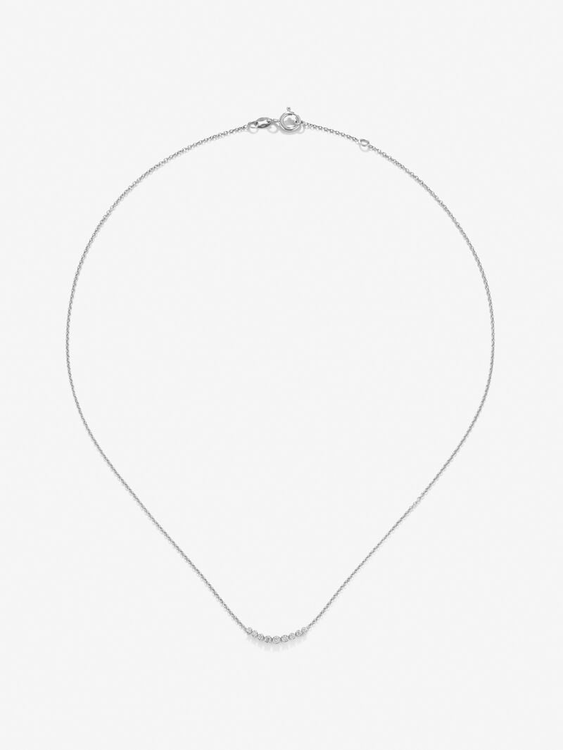 18K white gold necklace with 9 brilliant-cut diamonds with a total of 0.26 cts image number 0