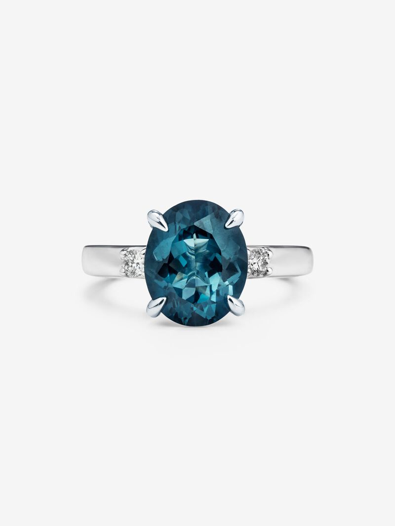 928 Silver triplet ring with topaz and diamonds image number 2