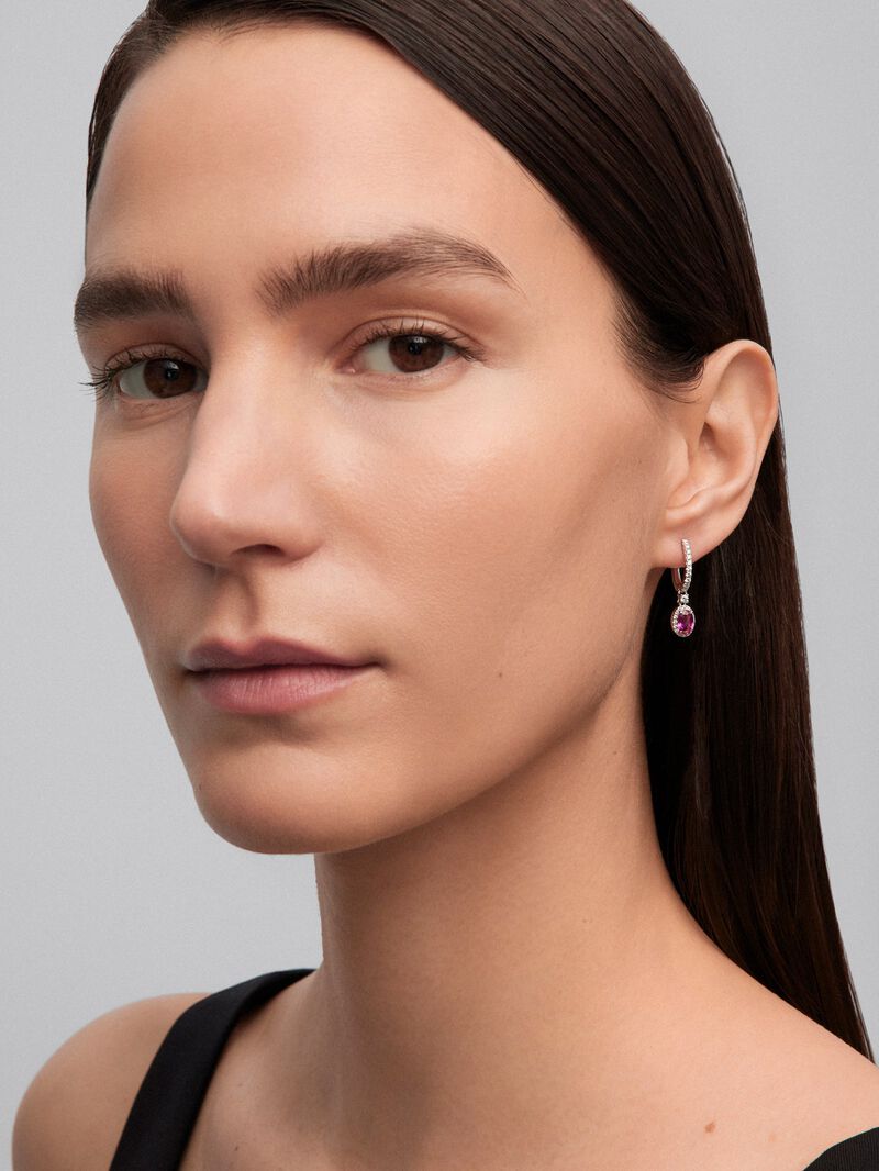 18K white gold earrings with 2 oval-cut red rubies of 2 cts and brilliant-cut diamonds with a total of 0.40 cts image number 3