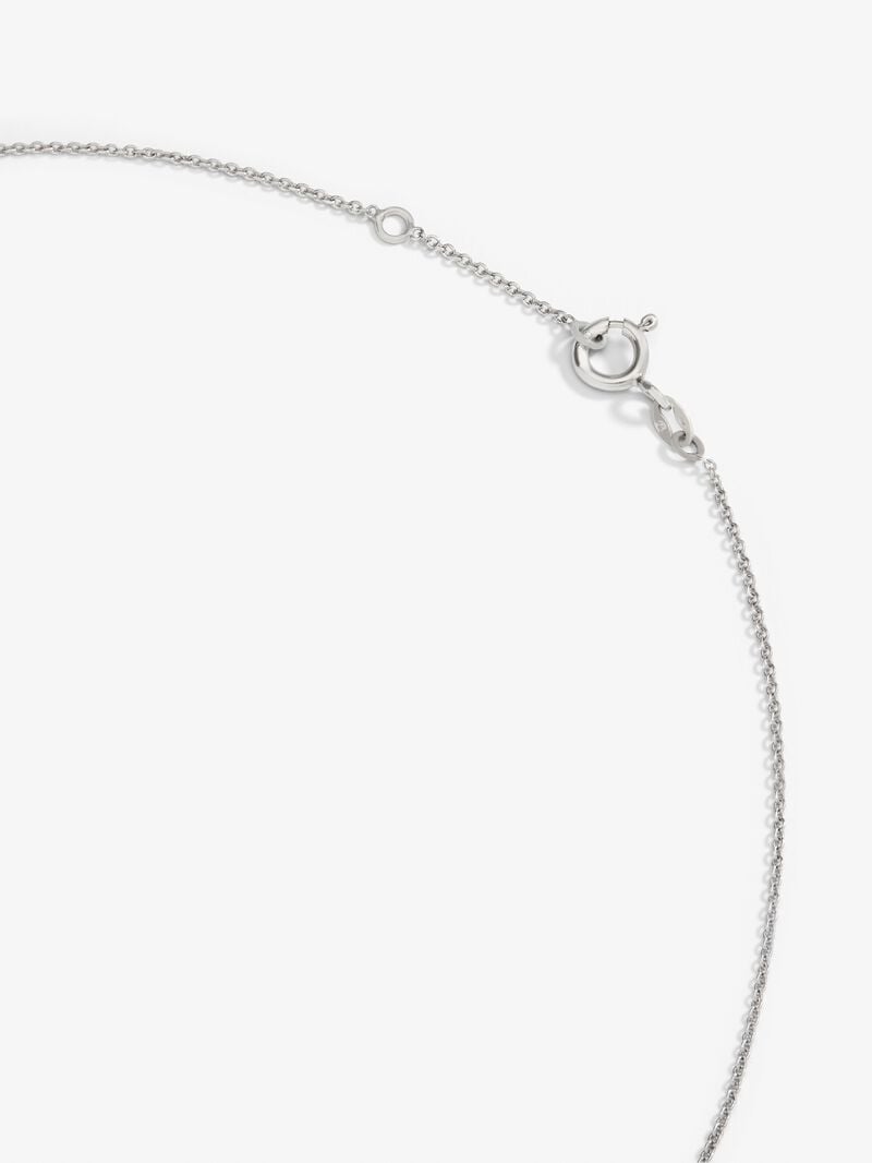 18K white gold chain pendant with solitary diamond image number 6
