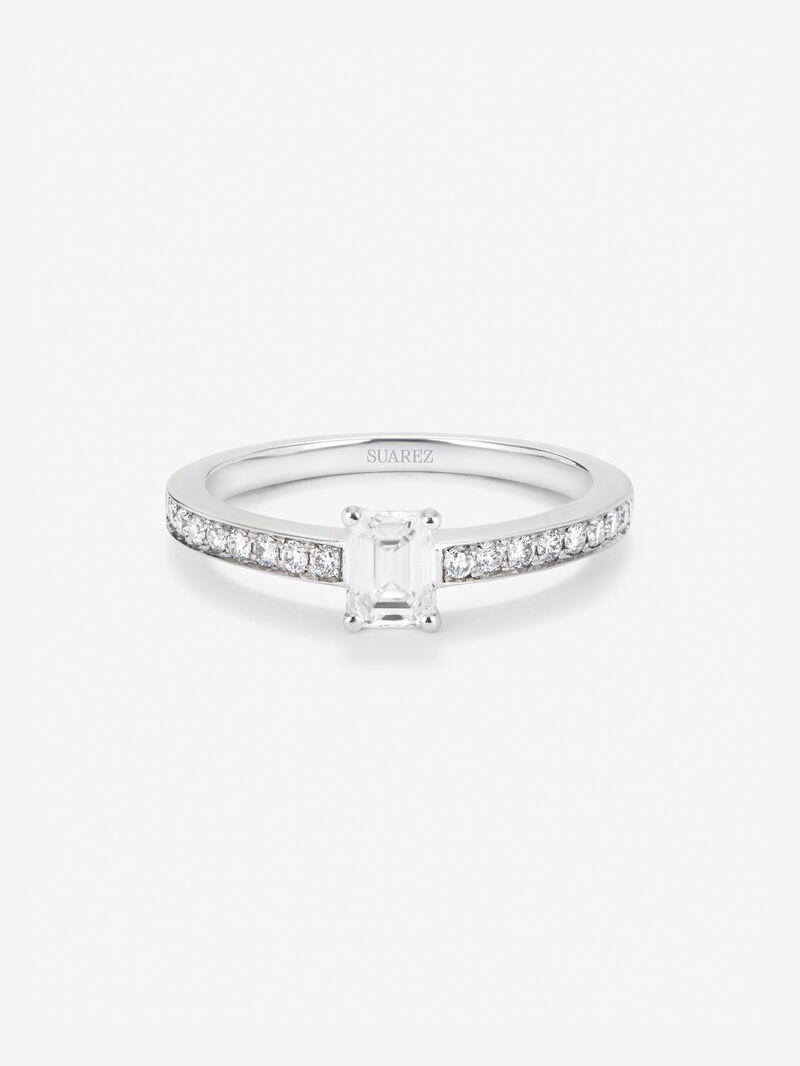18K white gold ring with central emerald-cut diamond of 0.5 cts and arm of 18 brilliant-cut diamonds with a total of 0.19 cts image number 1