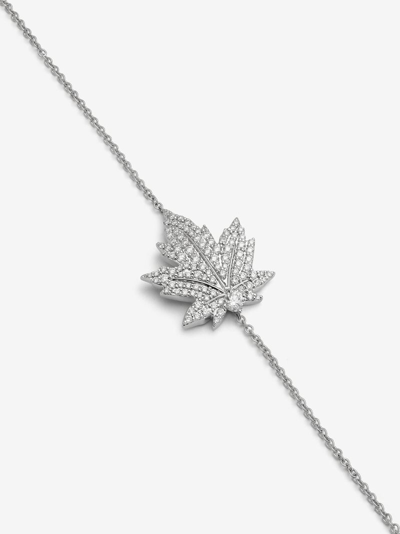 18K white gold bracelet with a 0.14 ct central brilliant-cut diamond, diamond pavé, and a maple leaf design image number 2
